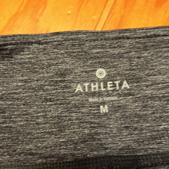 Athleta fit and flare leggings - Picture 3 of 4